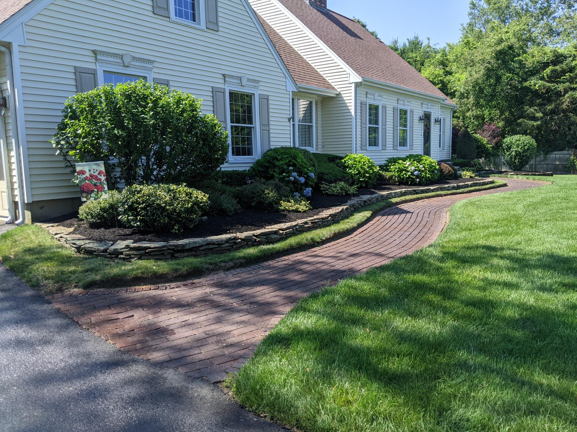 Maintained Sudbury lawn after a full season of Cutting Edge service