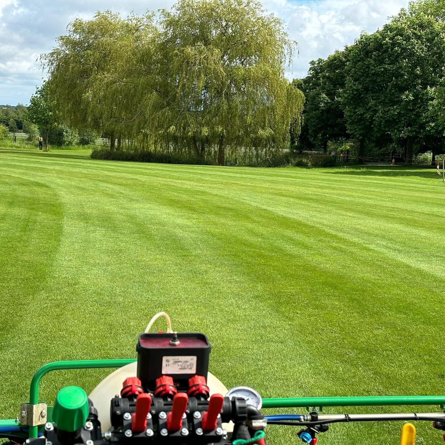 Cutting Edge Lawn crew completing consistent weekly service in Lively Sudbur