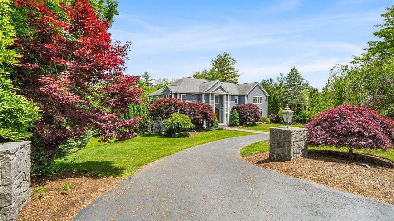 Established older subdivision lawns in Sudbury Ontario