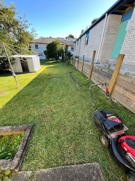 Ryan Lingenfelter giving honest lawn care pricing advice to a Sudbury Ontario homeowner