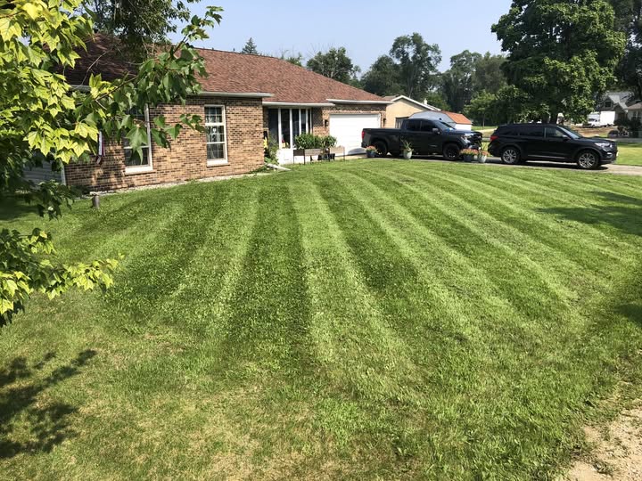 Weekly lawn mowing schedule residential Sudbury Ontario comparison