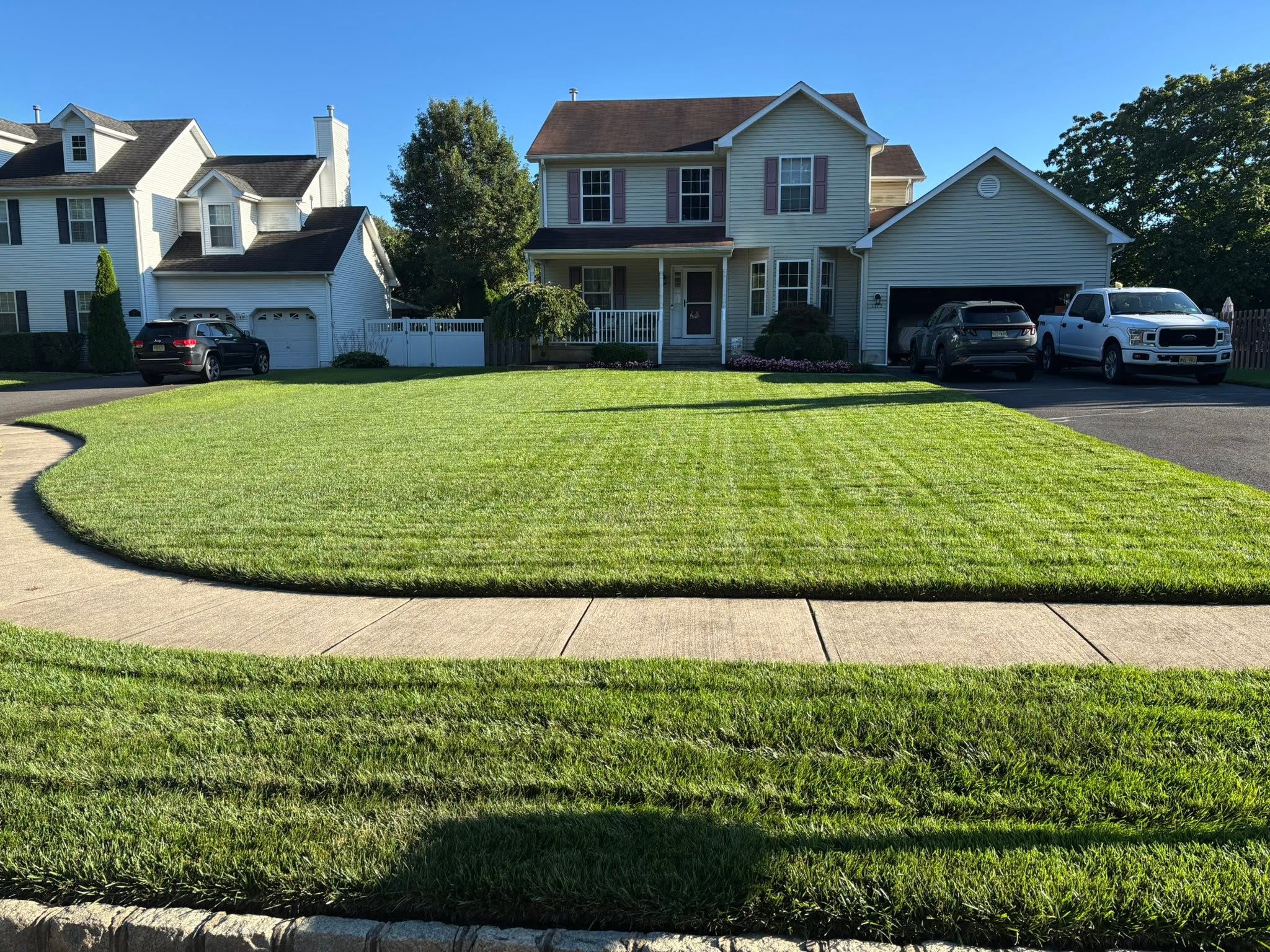 grass variety mixture sun shade tolerance lawn Greater Sudbury Ontario seasonal performance comparison