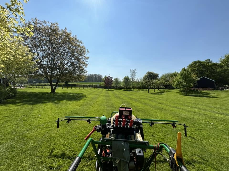 lawn fertilizer bag middle number zero phosphorus ban Greater Sudbury Ontario bylaw compliant
