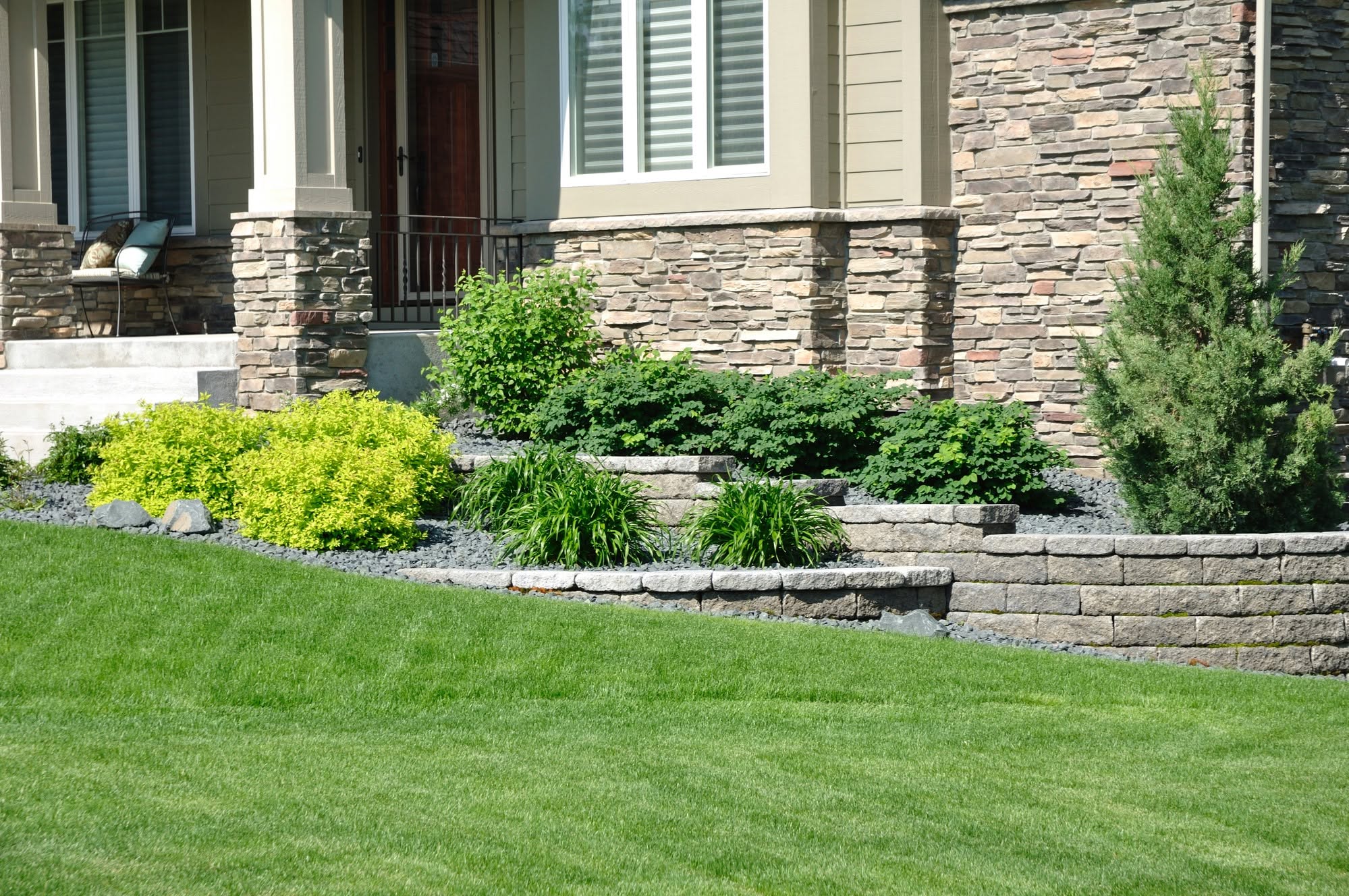 Different Sudbury property sizes and conditions affecting annual lawn care cost