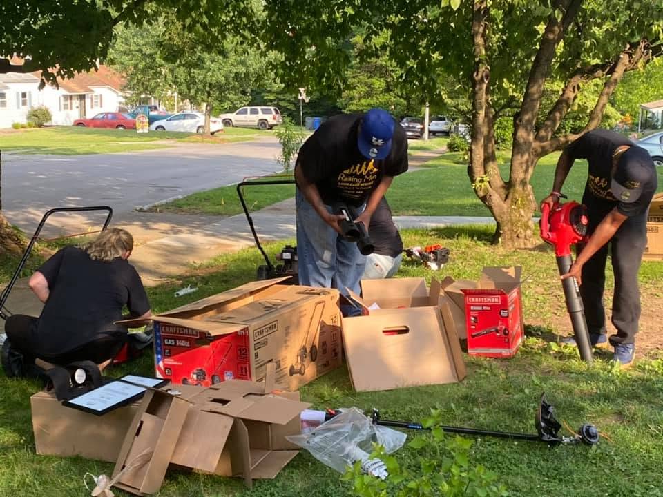 Ryan Lingenfelter in conversation with Sudbury homeowner before lawn assessment